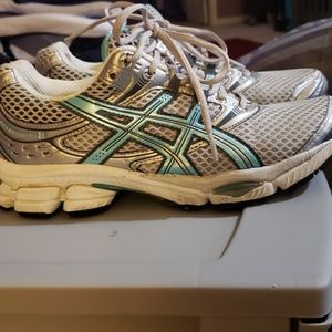 Asics Gel Cumulus 11